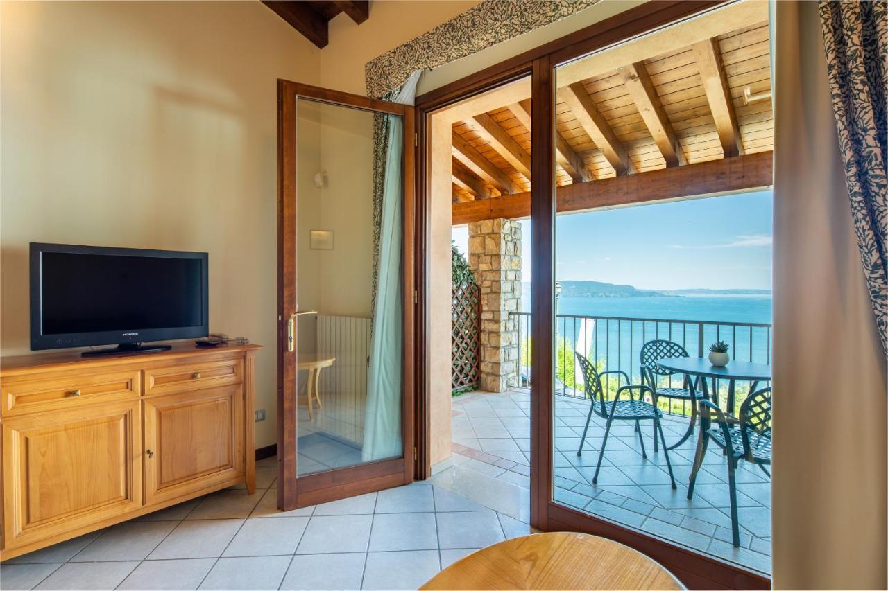 Domina Borgo Degli Ulivi - Garda Lake Gardone Riviera Zewnętrze zdjęcie