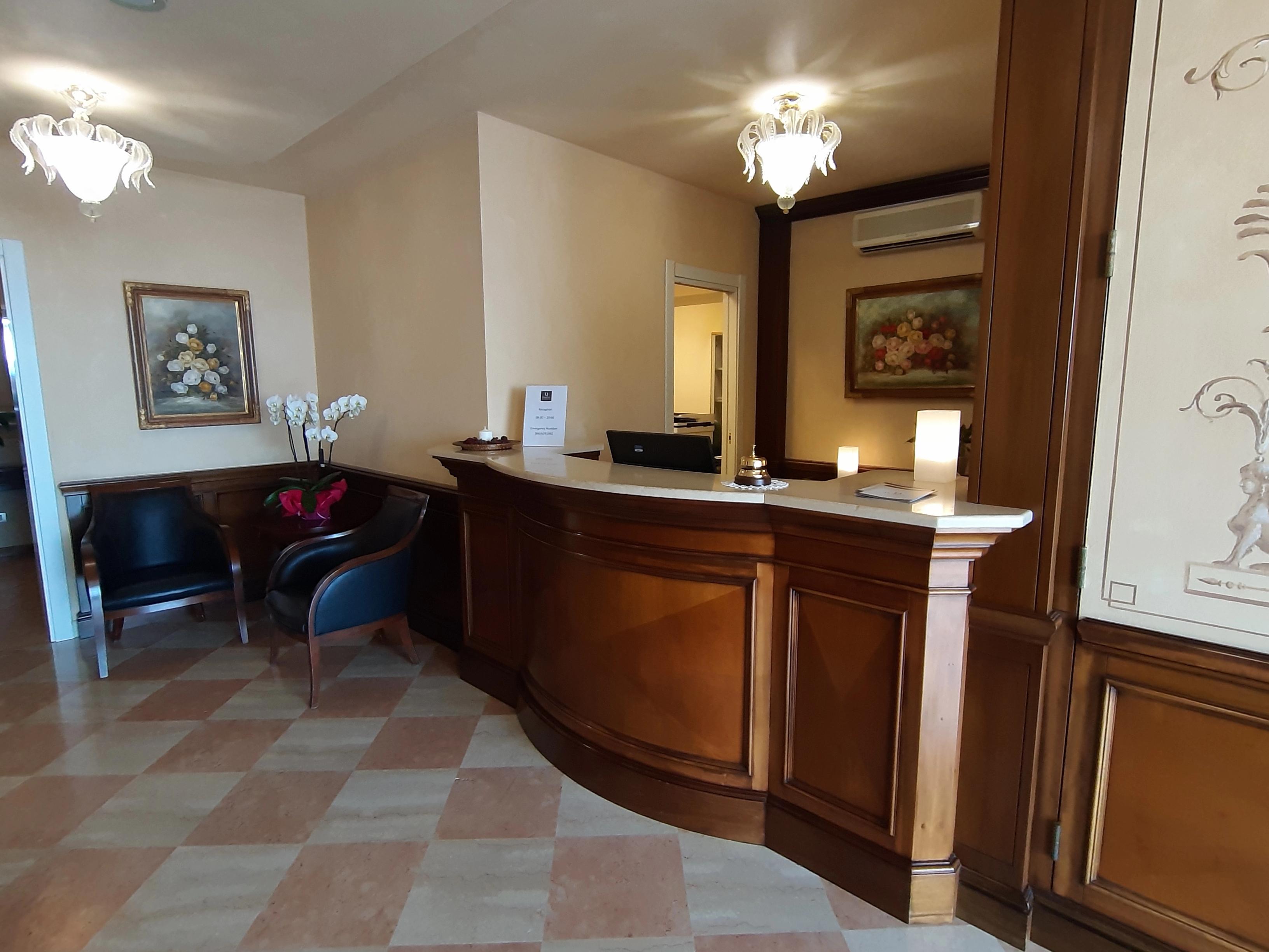 Domina Borgo Degli Ulivi - Garda Lake Gardone Riviera Zewnętrze zdjęcie